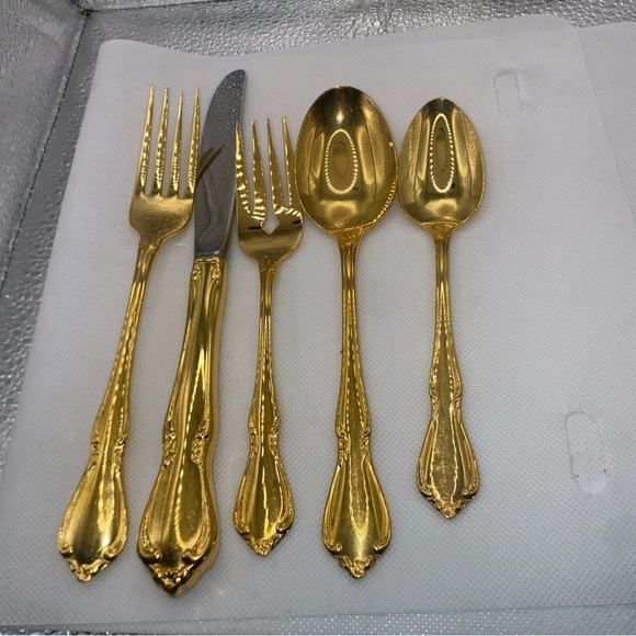 5pc Place Setting Oneidacraft Deluxe Stainless CHATEAU GOLD Electroplate - Picture 2 of 5